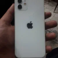 گوشی آیفون ۱۲ نرمال