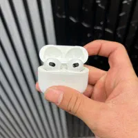 ایرپاد ۳ airpod در حد نو سالم