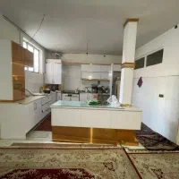 خانه ی فروشی