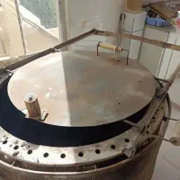 تنور گازی و خمیر گیر آلمینیومی و تشت استیل