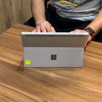 مایکروسافت Surface Go 2 همراه همیشه آماده
