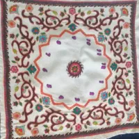 تعدادی کوسن وتابلویی بفروش میرسد|پرده، رانر، رومیزی|کرمان, |دیوار