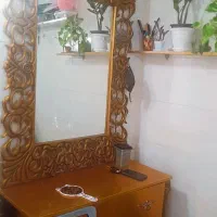 فروش اینه کنسول طلایی دو کشو سالم