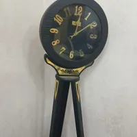 ساعت ایستاده