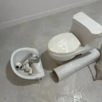 دسشویی فرنگی و روشویی