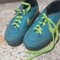 کفش فوتبال چمن