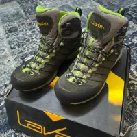 کفش کوه لاوان مدل اِج دخترانه|کوهنوردی و کمپینگ|تهران, آشتیانی|دیوار