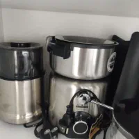 این آب میوه گیری سه کار با یک دستگاه یک دو سه