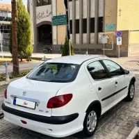 پژو ۲۰۶ اس دی V9 اتوماتیک ۸۸ بیرنگ|خودرو سواری و وانت|اصفهان, طامه|دیوار