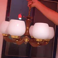 فروش لوستر چوبی ۵ شعله و دیوارکوب|لوستر و چراغ آویز|رشت, پارک شهر|دیوار