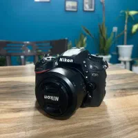 دوربین ۷۲۰۰ نیکون