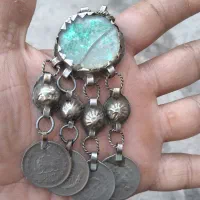 گردنیه پهلویی