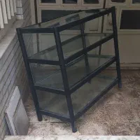 ویترین مغازه یک متری