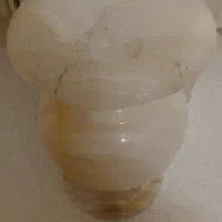 گلدان سنگ مرمر ارتفاع ۱۶ سانتیمتر