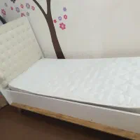 تخت خواب کودک مارک آپادانا همراه با تشک