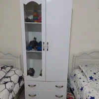 کمد نوجوان در حد نو