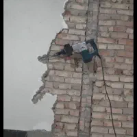 بتن کنی و تخریب ساختمان کلئ و جزئ /تغییرات/|خدمات پیشه و مهارت|تبریز, |دیوار