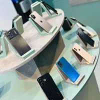 فروش انواع گوشی نو و کارکرده به صورت اقساط|موبایل|کاشان, دروازه فین|دیوار