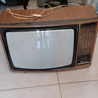 تلوزیون قدیمی عتیقه