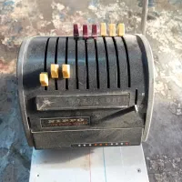 دستگاه پانچ