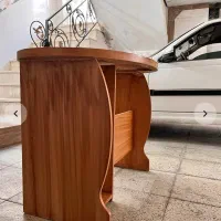 میز تحریر به شدت نو