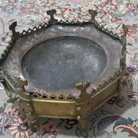 منقل روسی ۸ ضلعی.  کف مس قدیمی