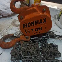 جرثقیل زنجیری ۱/۵ تن ایرون مکس