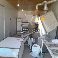 ملک مسکونی با نانوایی