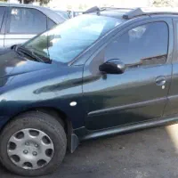 پژو۲۰۶ مدل۸۲یشمی