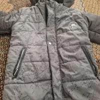 کاپشن|کفش و لباس بچه|کرج, حصار|دیوار