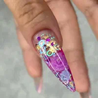 جذب ناخن کار