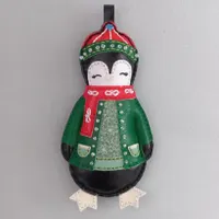 کار در منزل. عروسک سازی