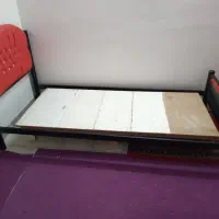 تخت خواب یک نفره