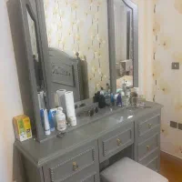 سرویس خواب دو نفر پاتختی درواور و آینه کامل در حد|تخت و سرویس خواب|تهران, شهرآرا|دیوار