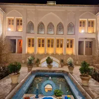 هتل-بوم-گردی