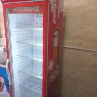 یک دستگاه یخچال ۶۰ سانتی نو و سالم