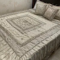 رو تختی عروس کار شده با دست