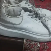 سه جفت کتانی سایز ۳۹ بفروش می‌رسد|کیف، کفش، کمربند|کرج, شهرک بنفشه|دیوار