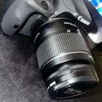 دوربین کانن canon100Dبا لنز عکاسی وفیلم برداری|دوربین عکاسی و فیلم‌برداری|قم, بلوار امین و ساحلی|دیوار