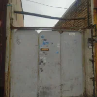 منزل ویلایی قدیمی  بررو خیابان