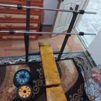 میز پرس و وزنه. صفحه هالتر