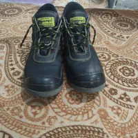کفش کار شماره 45 در حد نو|کیف، کفش، کمربند|انبارآلوم, |دیوار