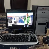 کامپیوتر با همگی وسایل داخل عکس|رایانه رومیزی|گرگان, |دیوار