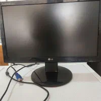 مانیتور ۱۷ اینچ ال جی LG کاملا سالم