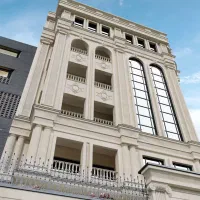 ساختمان یکجا/ولیعصر/۱۰۵۰ متر/۶ طبقه