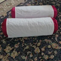 ۴ عدد باشت کاملا نو  داخلش پر هست|رختخواب، بالش، پتو|تهران, گلچین|دیوار