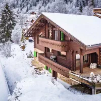 شغل وکار با درآمد با‌لا همراه جای خواب و غذا وبیمه|استخدام خدمات فروشگاه و رستوران|تهران, صادقیه|دیوار