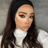 میکاپ کامل فقط ۴۵۰