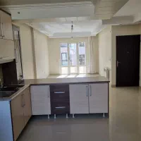 65 متری پارکینگ دار
