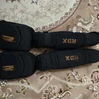 پا بند برای ورزش کیک بوکس.